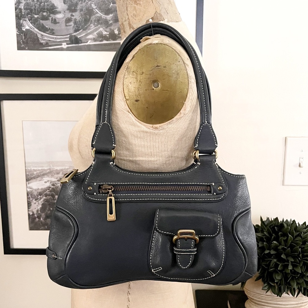 📦SOLD📦 Cole Haan Leather Shoulder bag with gold Hardware. Beautiful color!